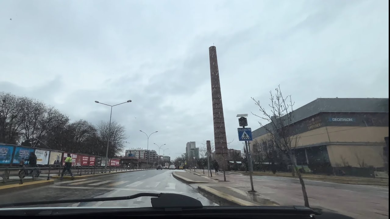 Driving on A Rainy Sunday in Eskişehir | 4K Ultra HD • Wide Angle Cinematic City View