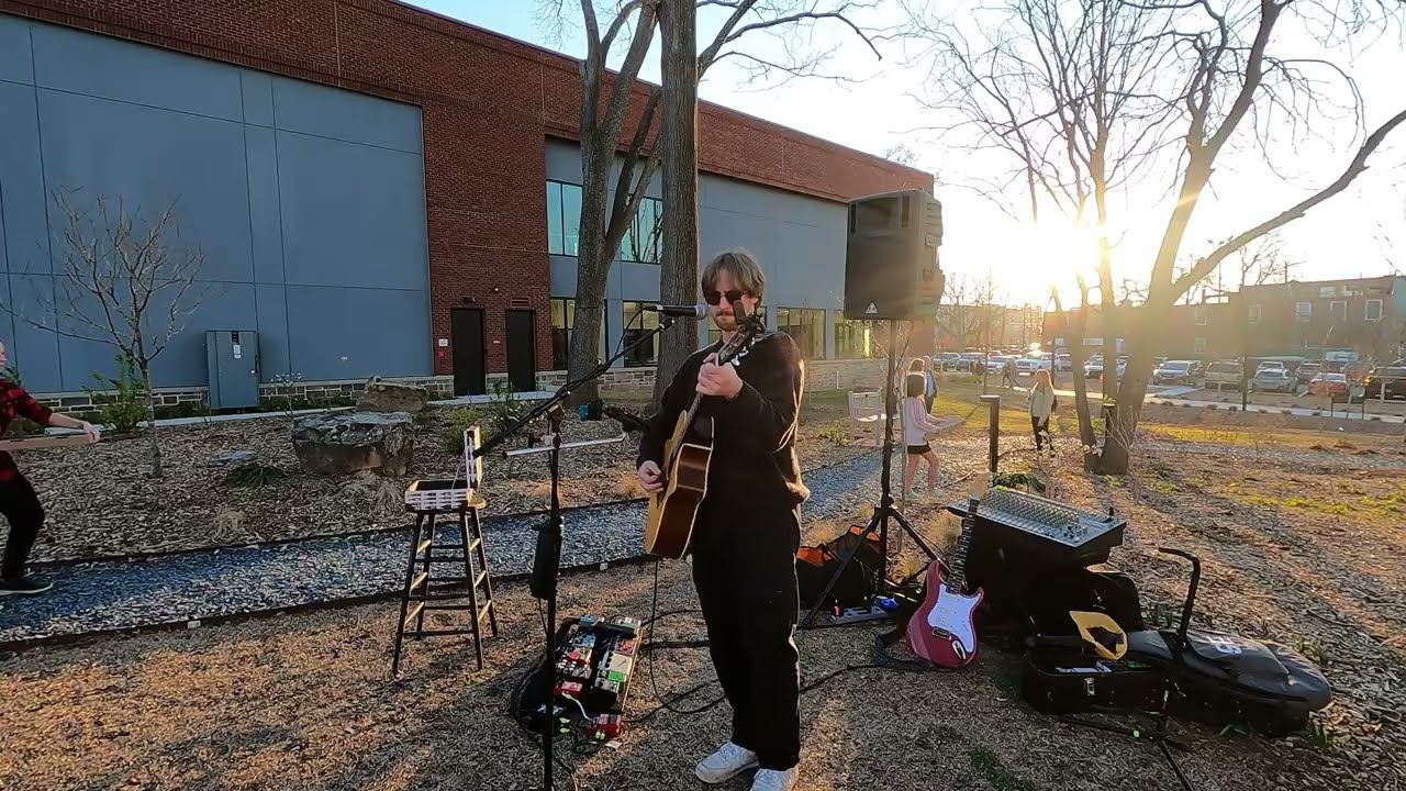 On The Road Again - Liam Ravita Solo Acoustic - Live at Oakland Cemetery, Atlanta