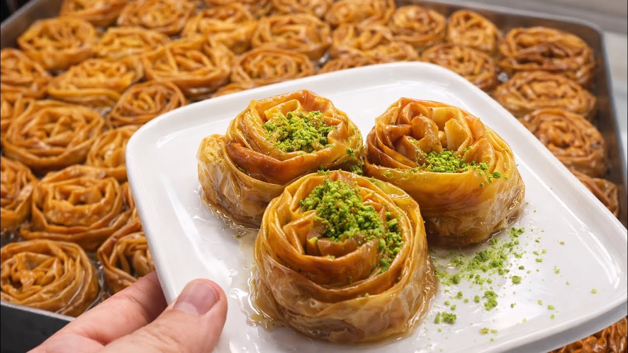 Bu tatlının yapımına herkes bayıldı yiyenler tarif istedi çıtır ev baklavası tarifi 