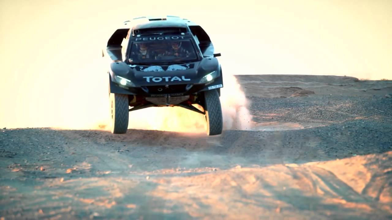 Vídeo oficial del Peugeot 2008 DKR16 | Car and Driver España