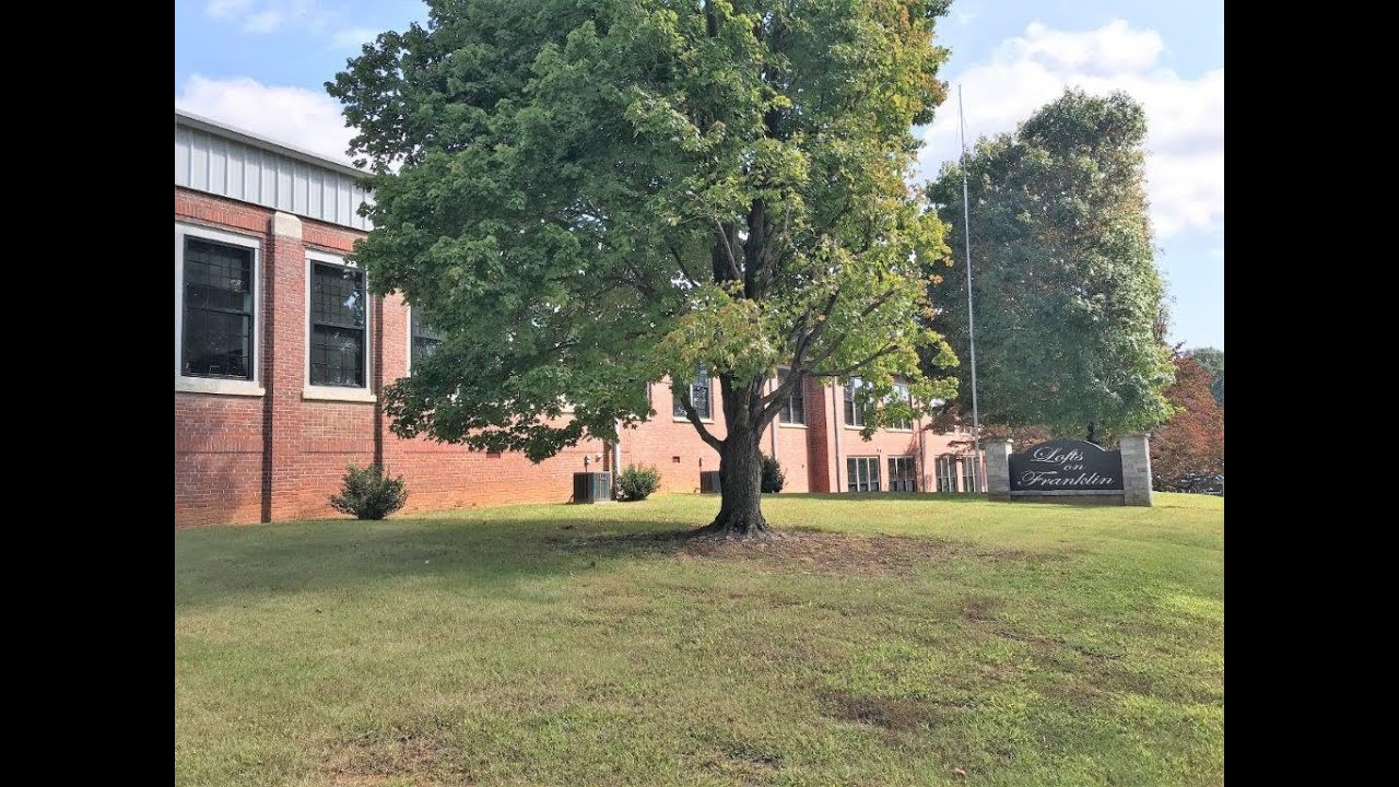 303 Franklin St., Apt 105, South Hill, VA 23970
