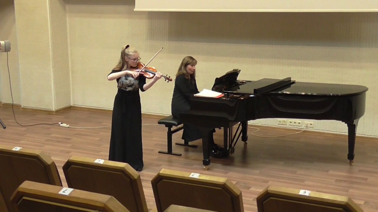 Ugnė Katinskaitė(13years) M.Ravel ”Tzigane”
