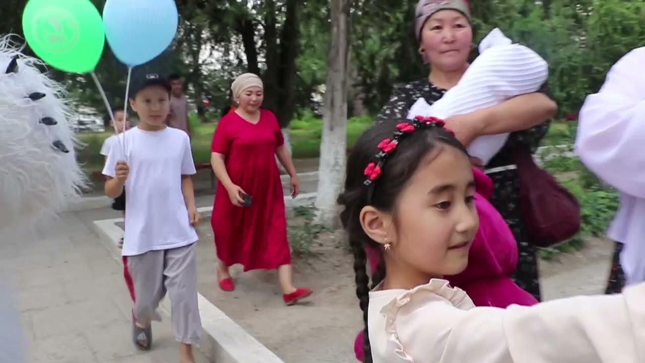 Аксы району.Мундуз айылы.Азизханды төрөт үйүнөн чыгаруу .05.07.2024.