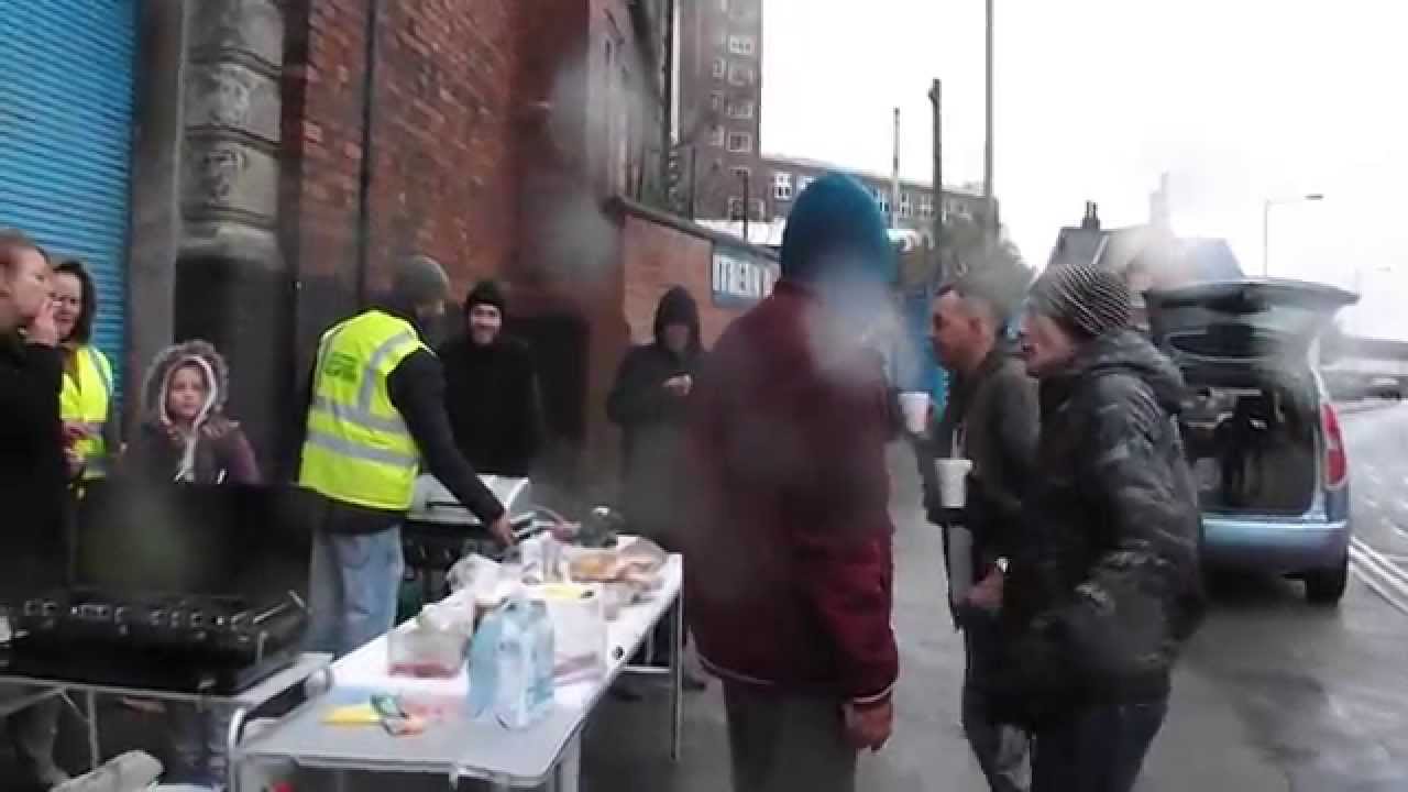 28th of May 2014, Hull Homeless Outreach Street Kitchen, Out Feeding The Homeless.