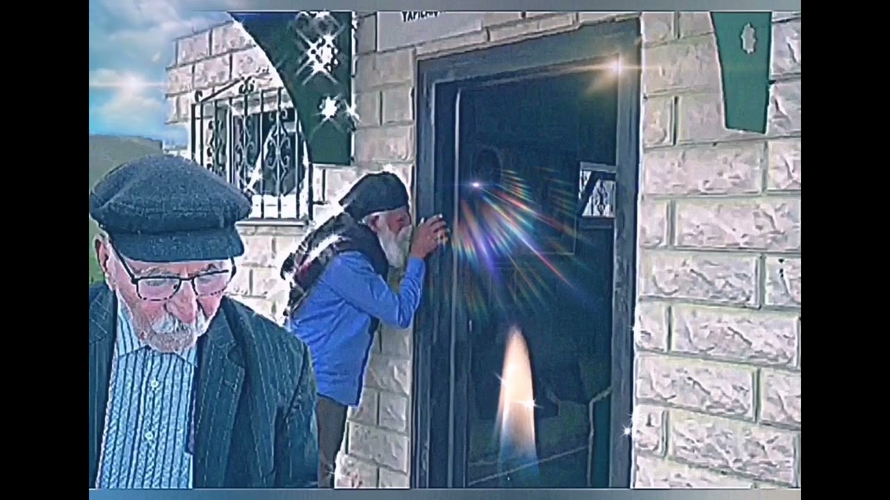 Binlerce sevenin olsun ne fayda, Lazım geldiğinde yanında olmadıktan sonra.