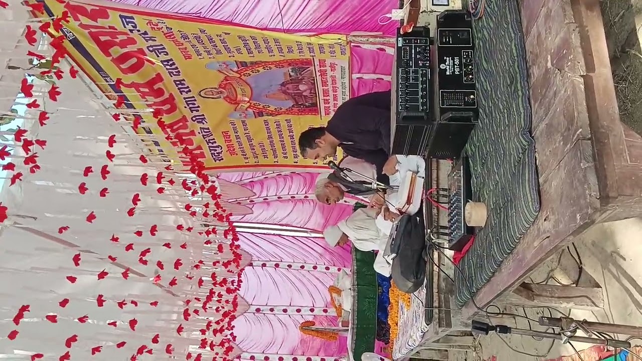 गुरु शिव है क्यों वह अंधकार दूर कर कल्याण करता है