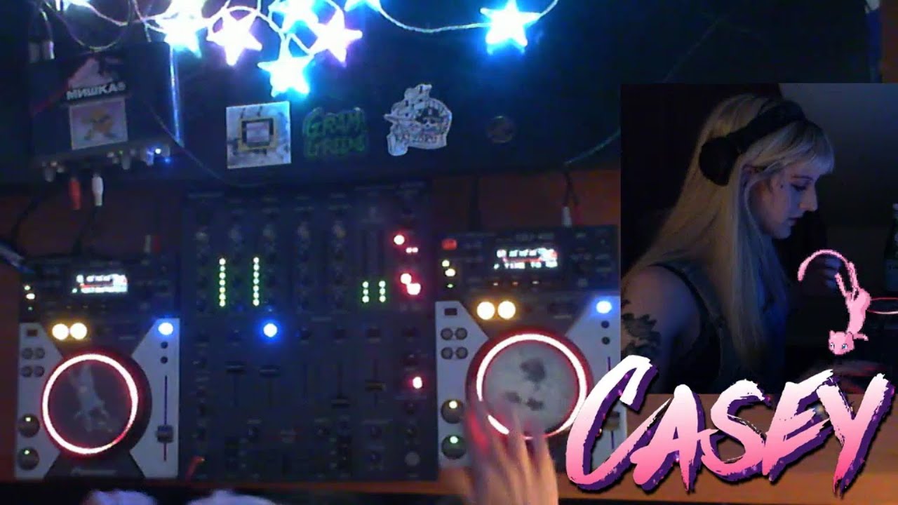 CASEY @ 6 YEARS OF SPACE INVADERZ : LIVESTREAM EDITION