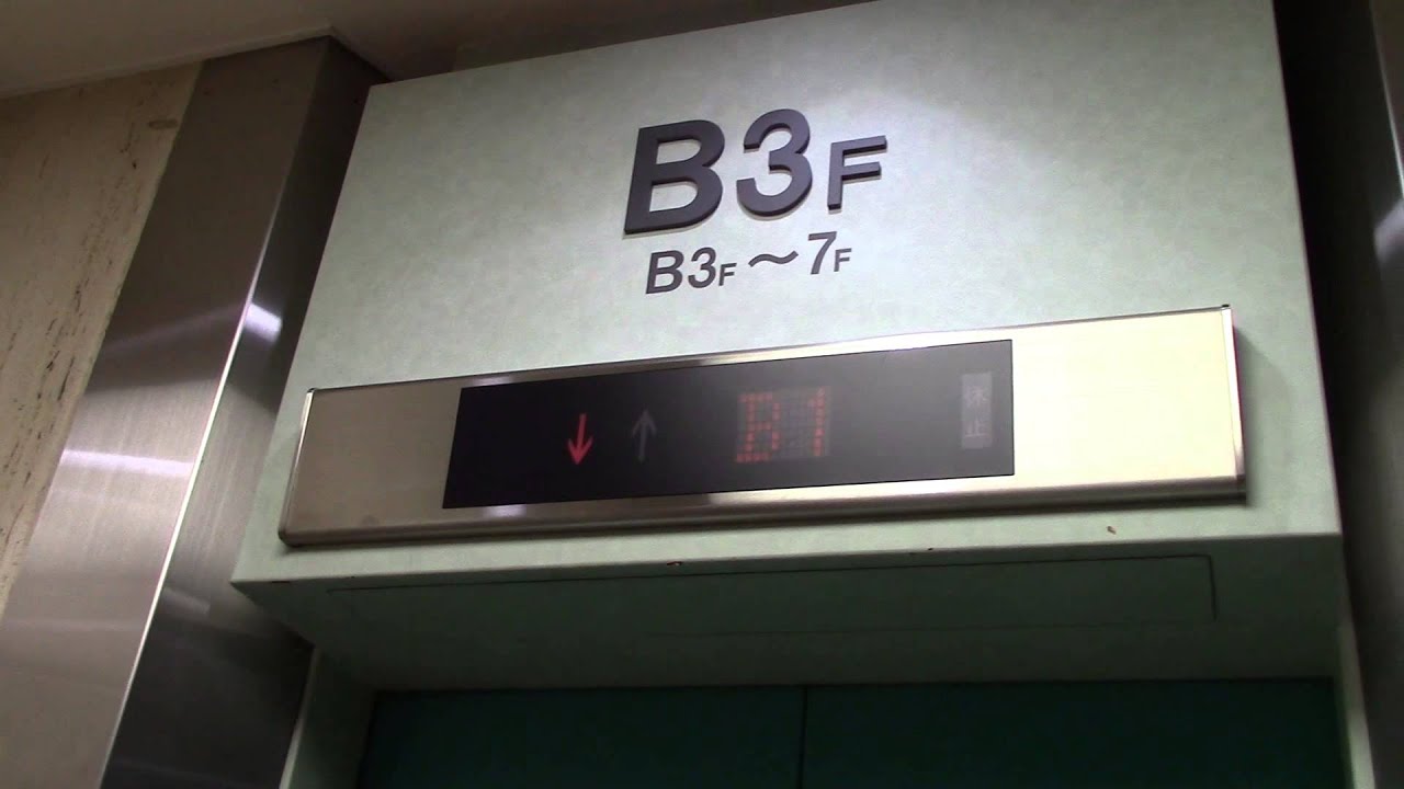 JR新札幌駅周辺の商業施設のエレベーター