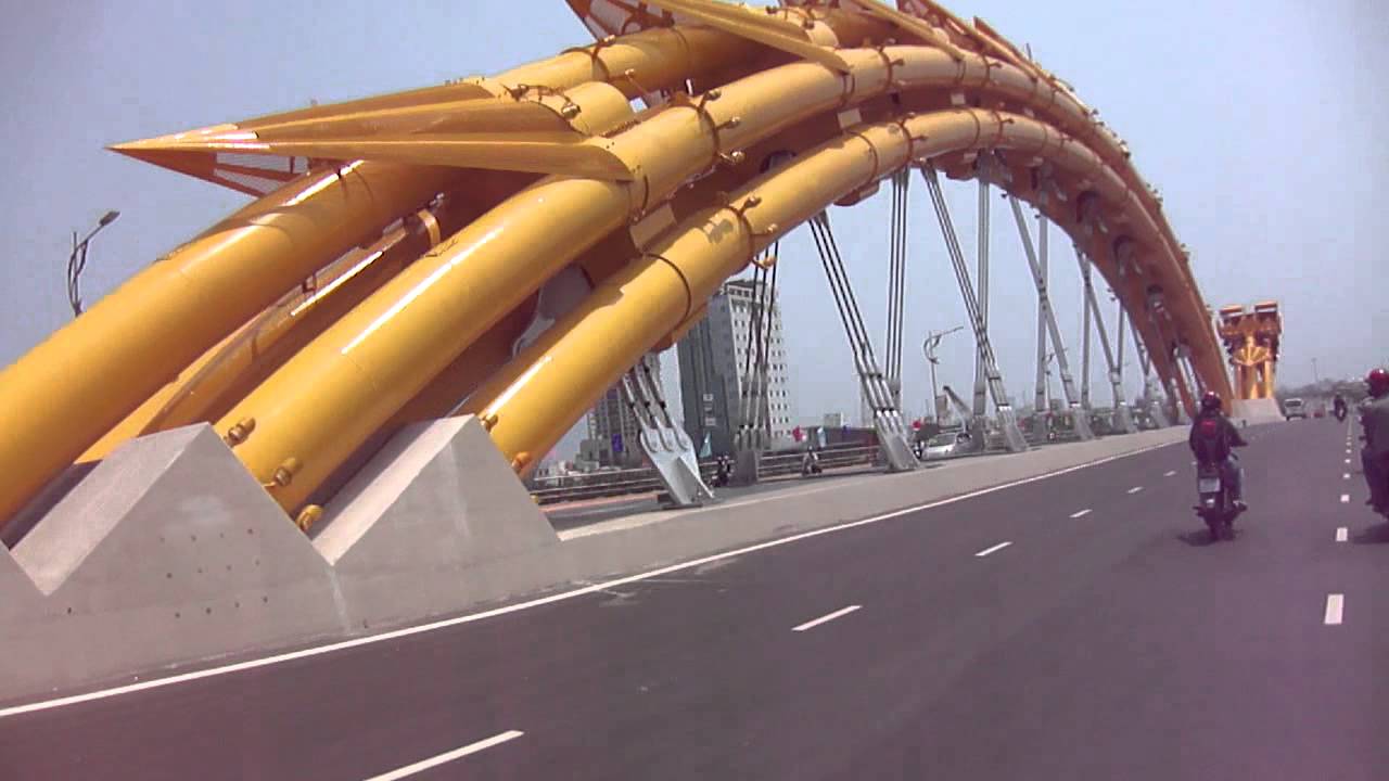 Toàn cảnh Cầu Rồng - TP Đà Nẵng