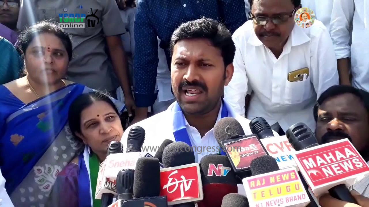 YSRCP MP Avinash Reddy participates & Speaks on Walk With Jagan Rally - 29th Jan 2018
