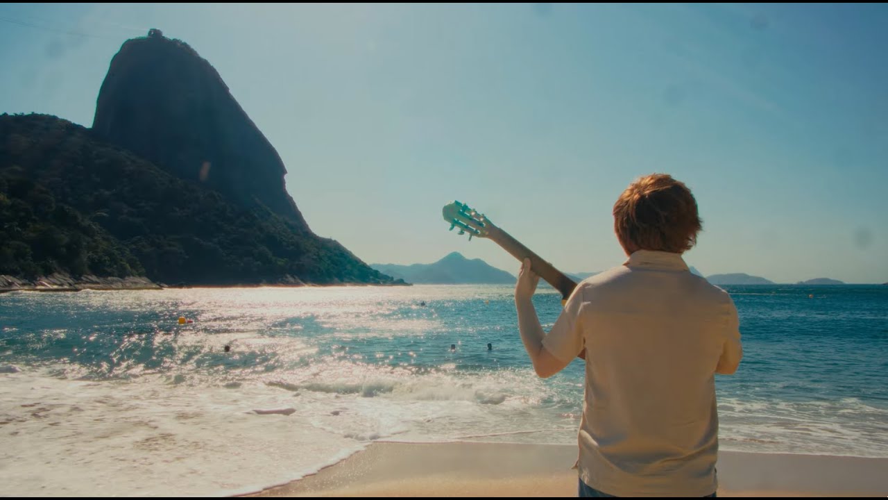 Carwyn Ellis & Rio 18 - Tonnau Ar Tonnau