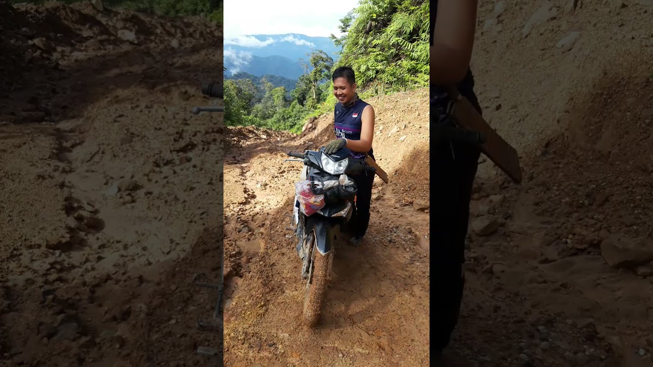 Kondisi jalan Malinau-Krayan Gunung Selukut, Shorts