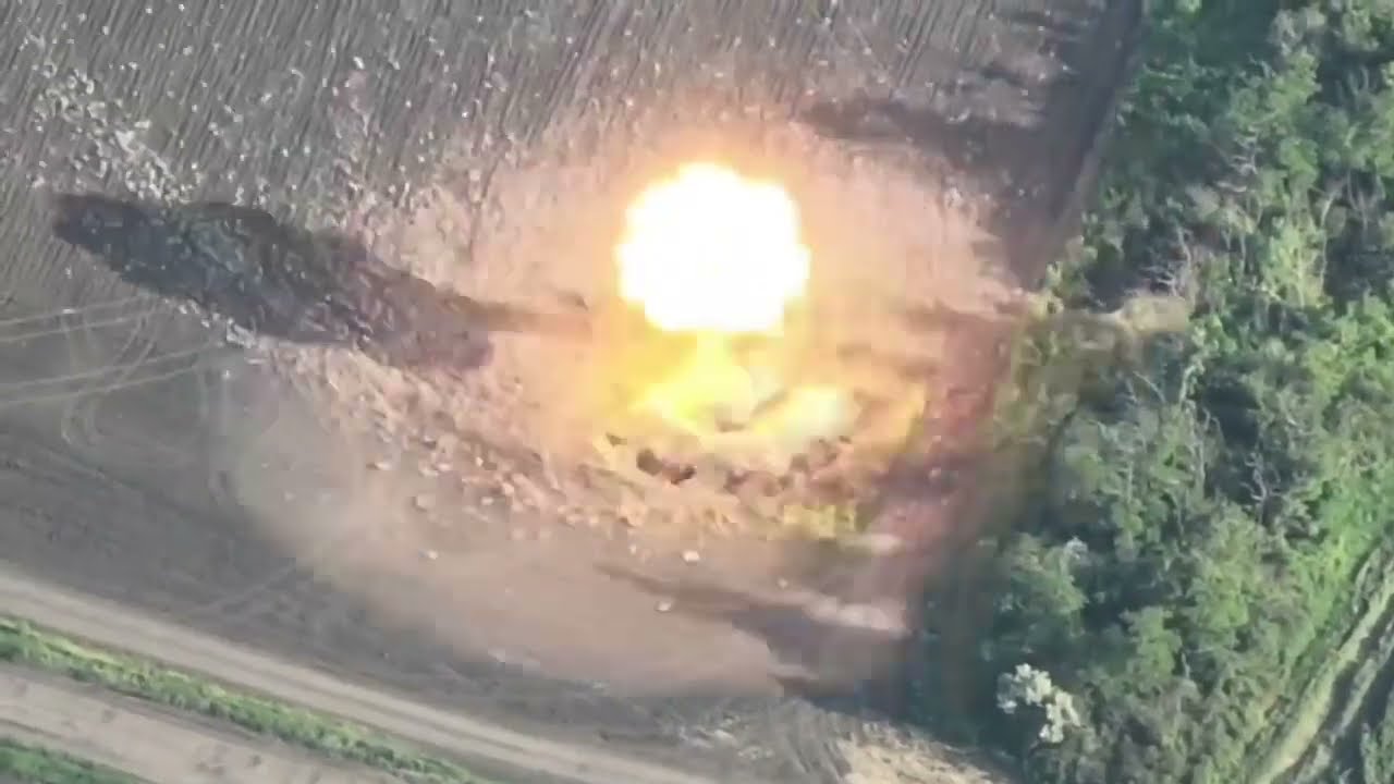 Cassette missile Himars vs enemy MLRS БМ-21 