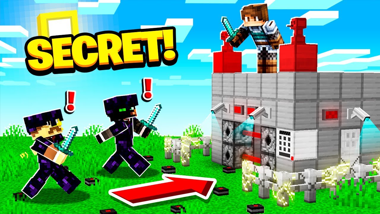 I BUILT the MOST SECURE BASE in MINECRAFT!