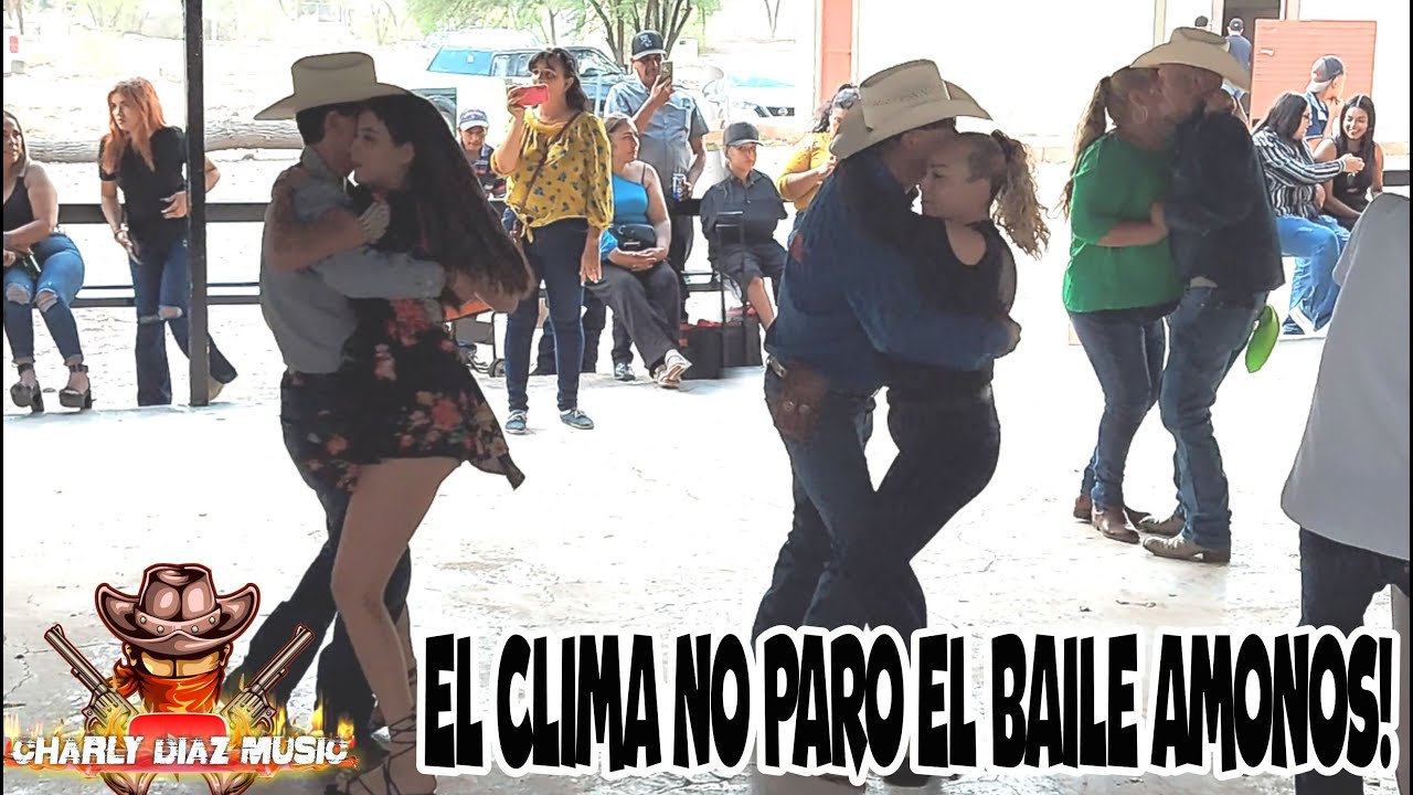 El Clima No Paro El Baile Pero Frio Si Se Solto!