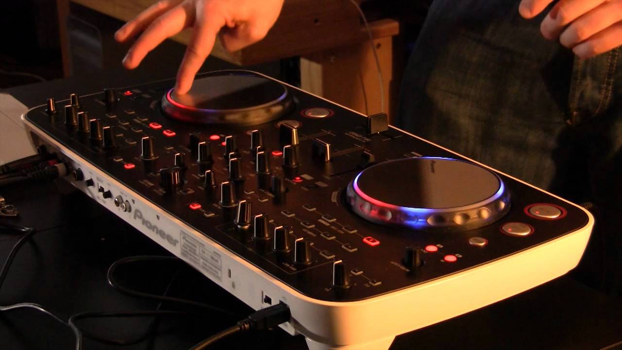 DJ 101 - The Foundations of Beatmatching / Pioneer Ergo Controller