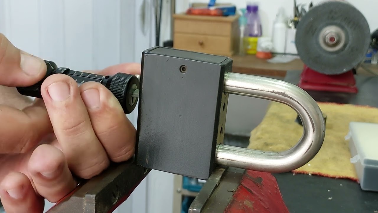 COMO ABRIR CADEADO MUL-T-LOCK SEM CHAVE