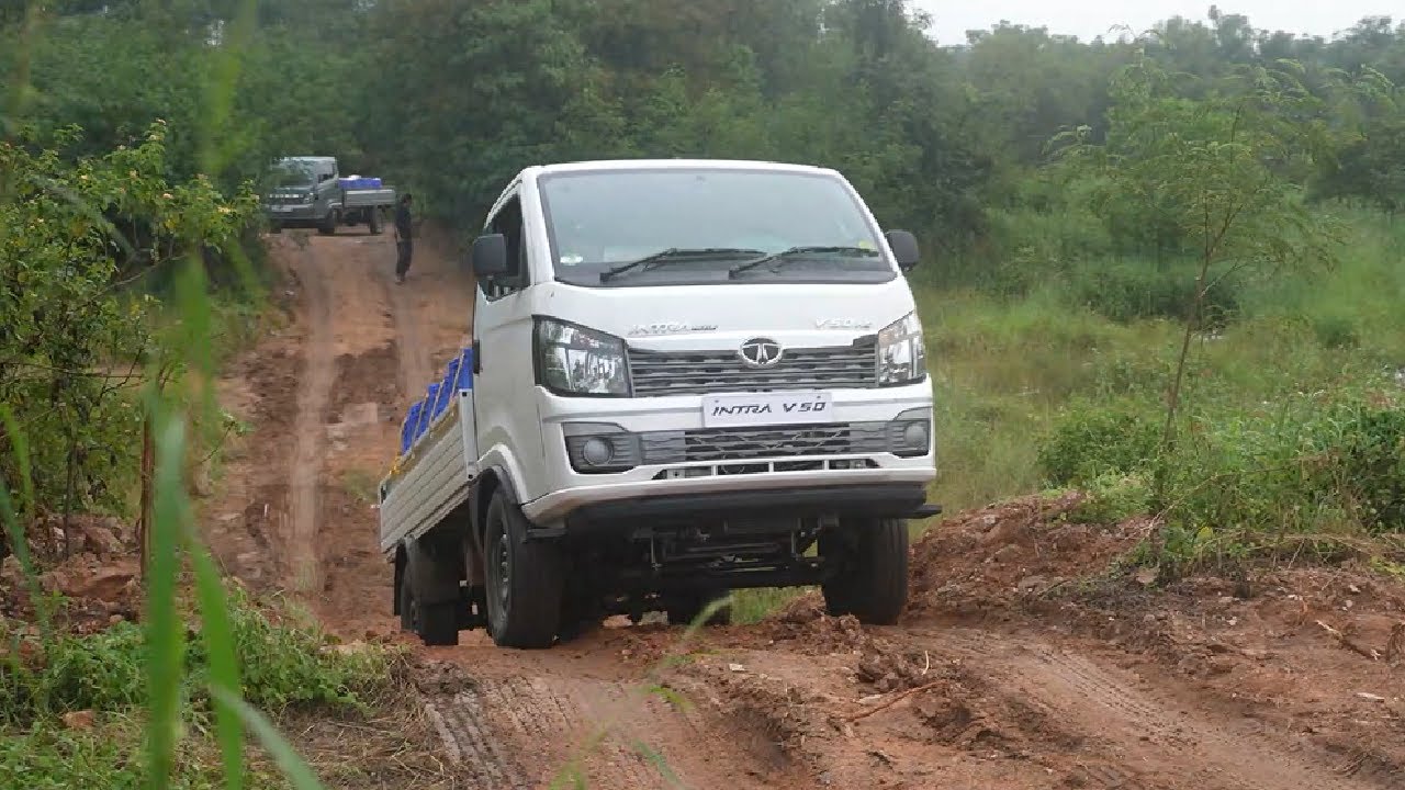 Tata Intra V50 Loaded Test Drive | Price, Mileage, Specs, Load Capacity