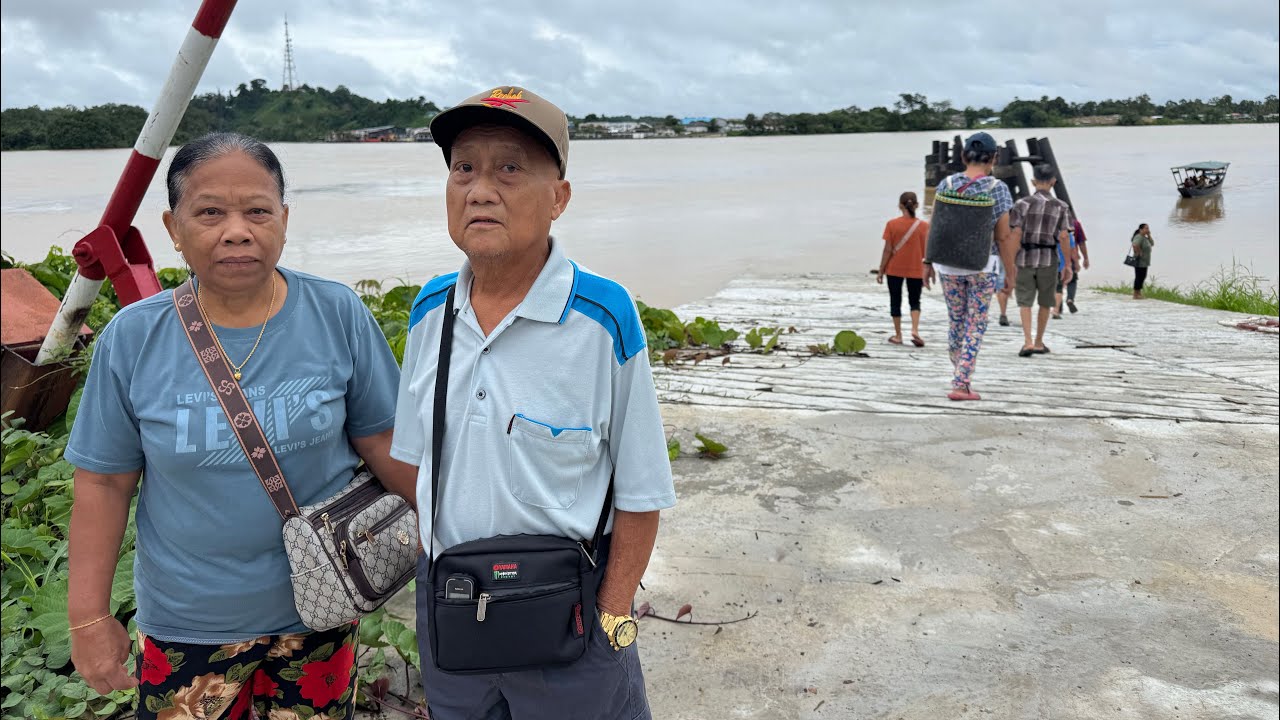  BERSAMA ANAK MENANTU CARI SAYURAN KAMPUNG DI TAMU KANOWIT MACAM-MACAM ADA // 