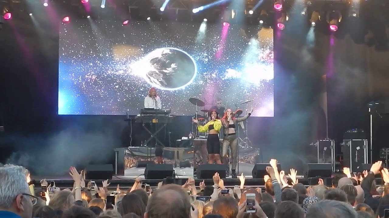 Icona Pop - We Got The World (live Gröna Lund 2018)