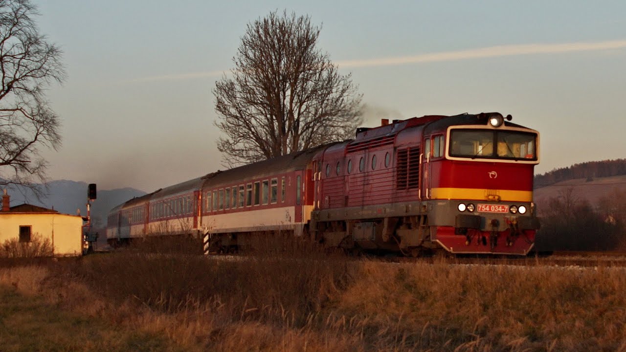 Vlaky Slovensko - ZSSK 754.034 R 953 Fatra AH Bodovice