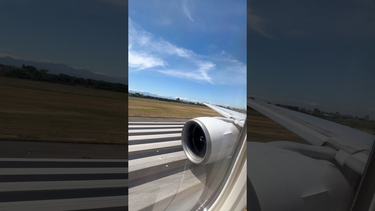 B777-300er ready for takeoff BR227 TPE-KUL