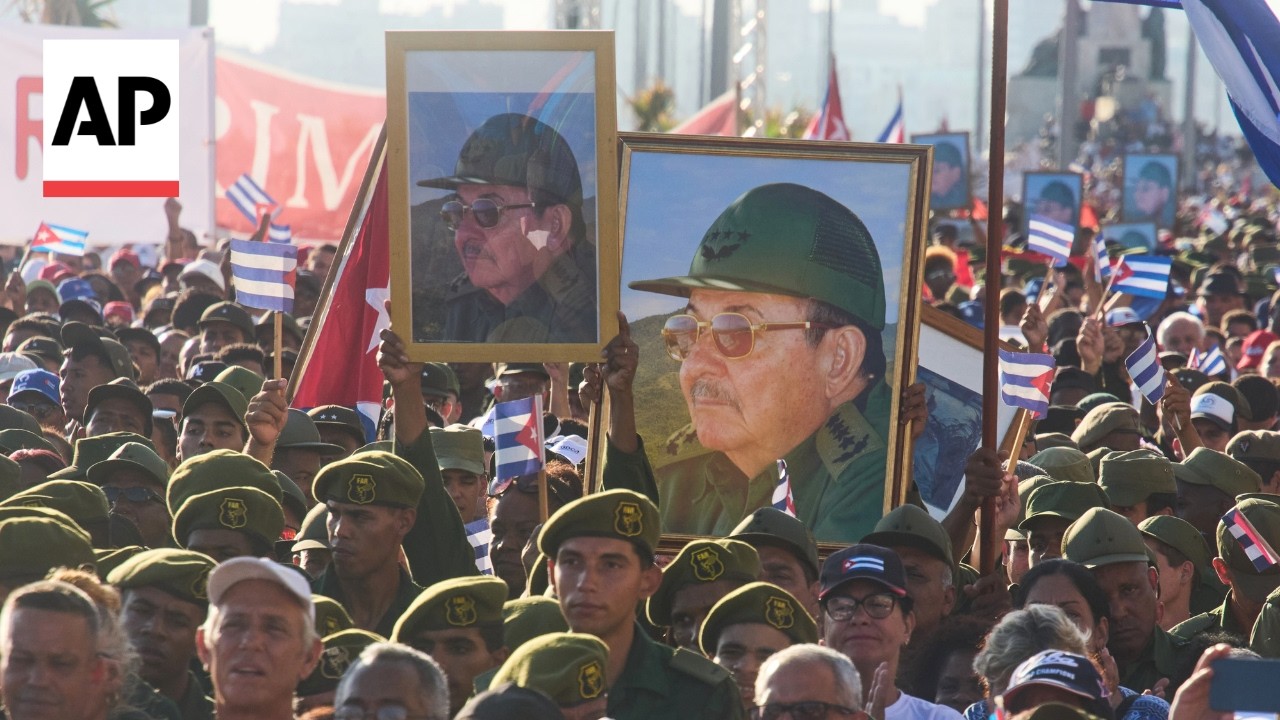 Thousands rally in Cuba in support of Ra&uacute;l Castro after US indictment