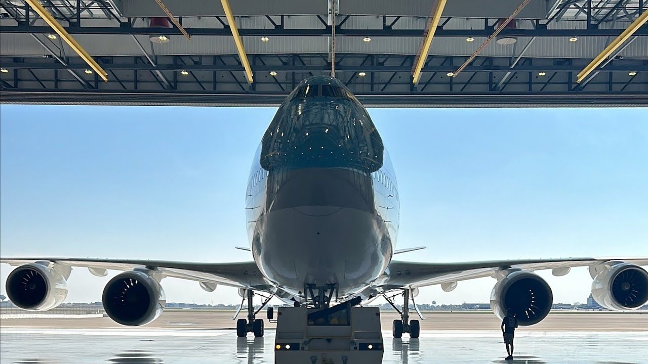 E-4C Doomsday Plane: America&rsquo;s Flying Command Center