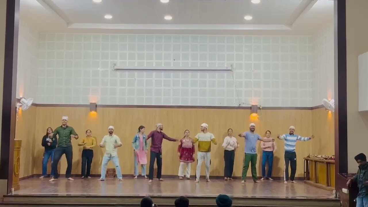 Dav college bhangra rehersal video