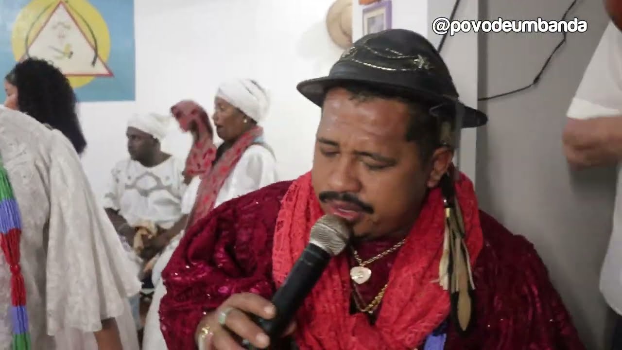 PAI DE SANTO TOINHO, NO FESTEJO DA MÃE DE SANTO BETH, CODÓ MA