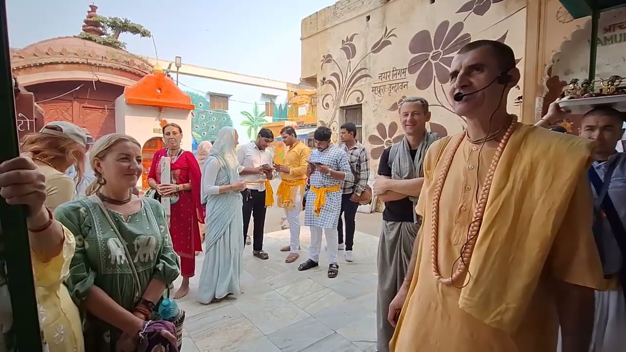 ЧИР ГХАТ - МЕСТО, ГДЕ КРИШНА УКРАЛ ОДЕЖДУ ГОПИ | г. Вриндаван, Вальмики дас