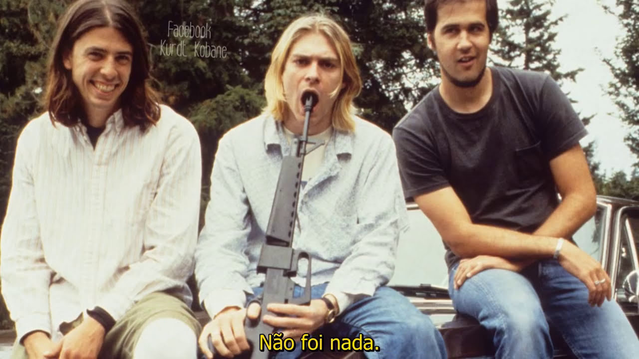 Kurt Cobain on his collection (LEGENDAS)