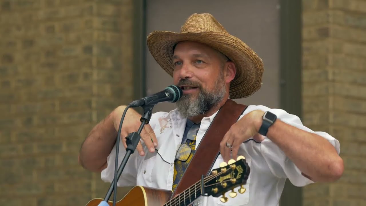 The Chicken Song by Bill Poss and the Useful Tools
