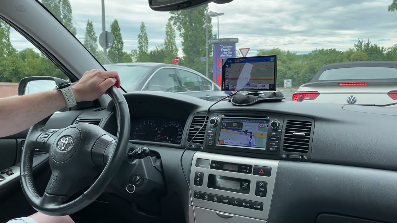 Toyota Corolla E120 1.6 AT POV Test Drive - Garmin vs Magic Earth