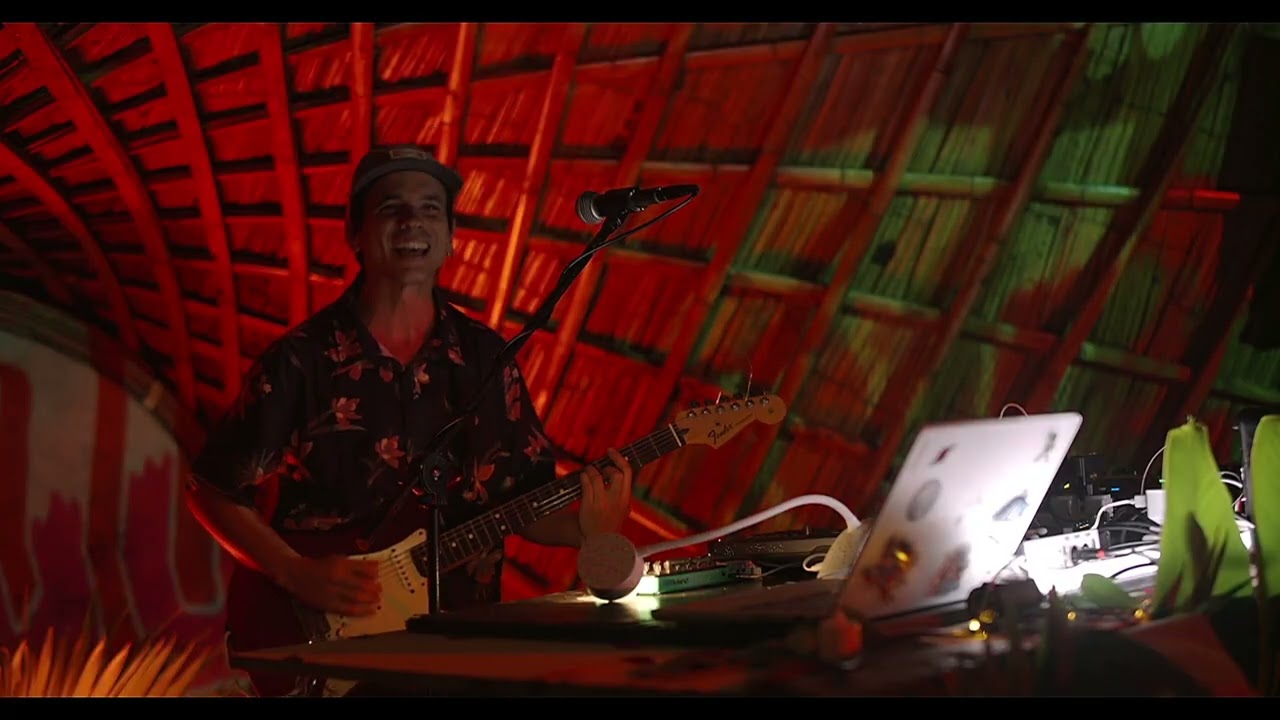 Lucky Salvadori - En Barranquilla me quedo (Joe Arroyo, live set Cumbia version)