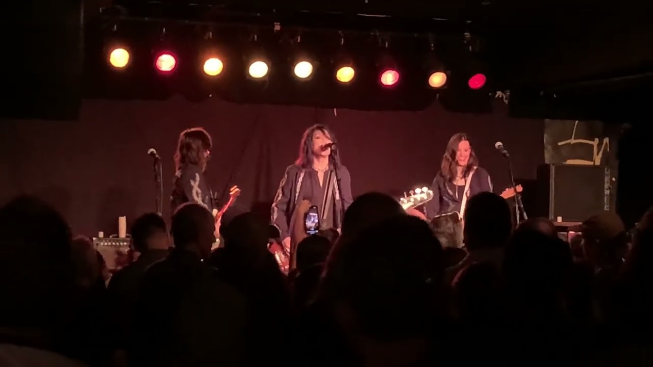 The Blue Bonnets &ldquo;Time Bomb&rdquo; - Live at Antone&rsquo;s Austin TX!