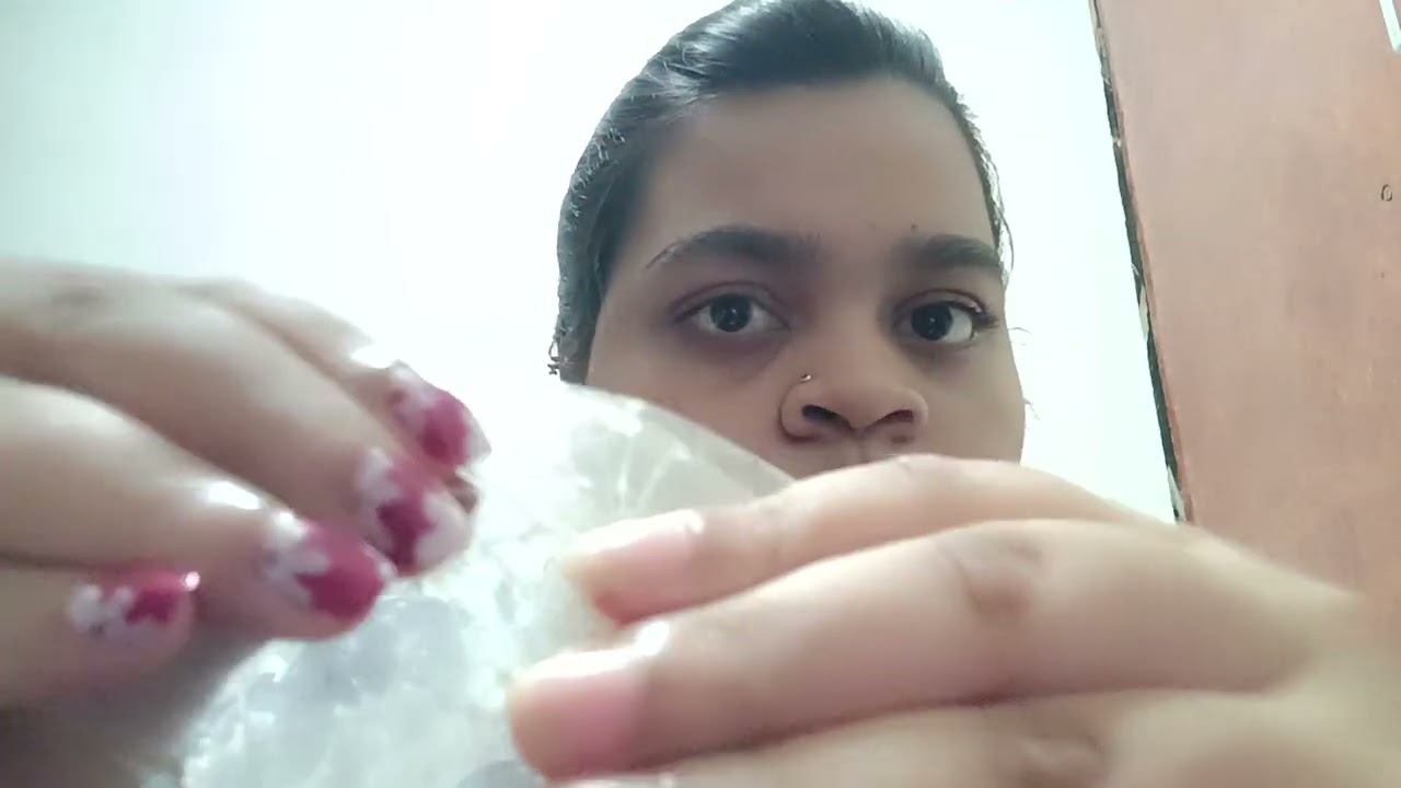 Positive affirmation with random asmr