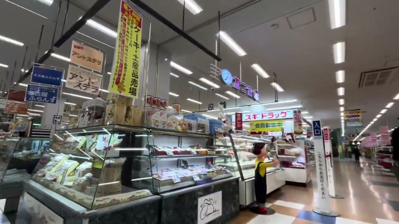 アピタ蒲郡店　エレベーター