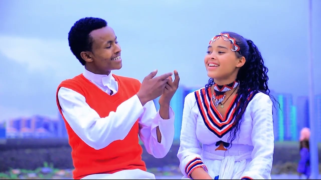 Bayiisaa Hawasoo Yaa burtukee too New oromo music 2015