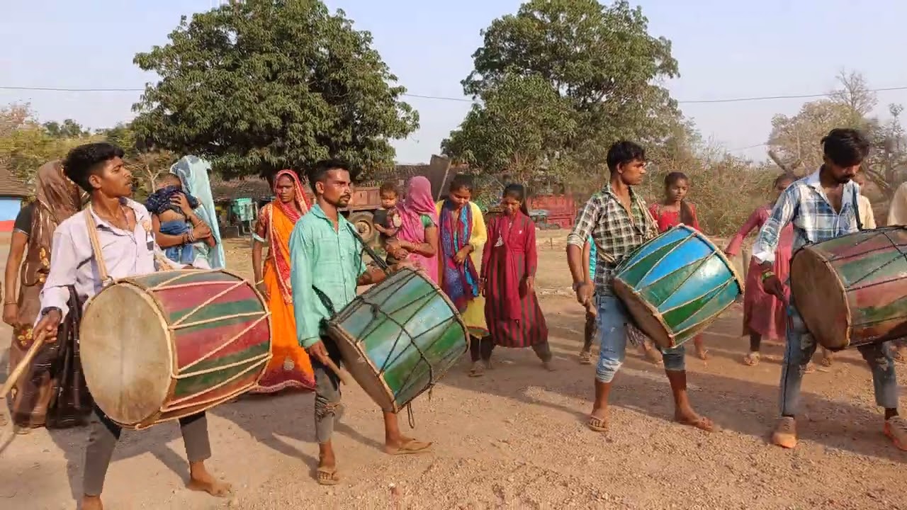 डूंगरपुर रातापानी में होली खेलते हुए 2024|| dungarpur ratapani me Holi ger khelte huye 2024