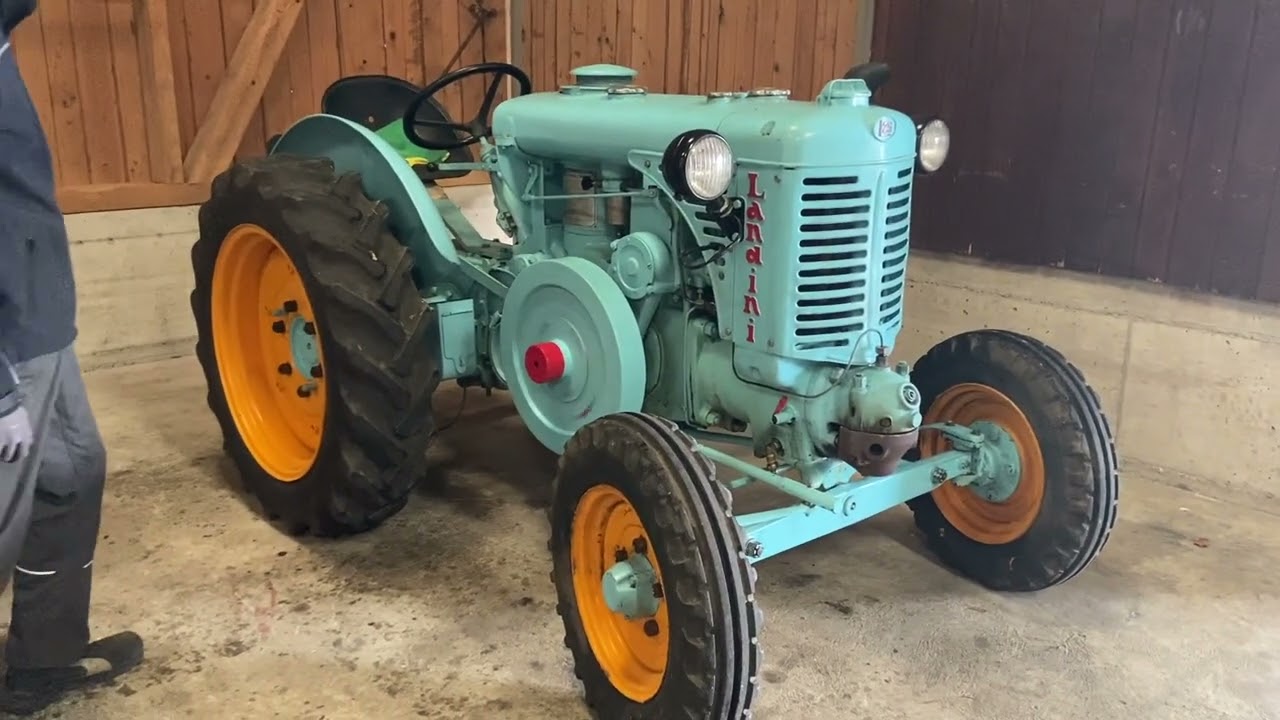 Glühkopf Landini L25 | Hotbulb Tractor | Glühkopftraktor starten und fahren