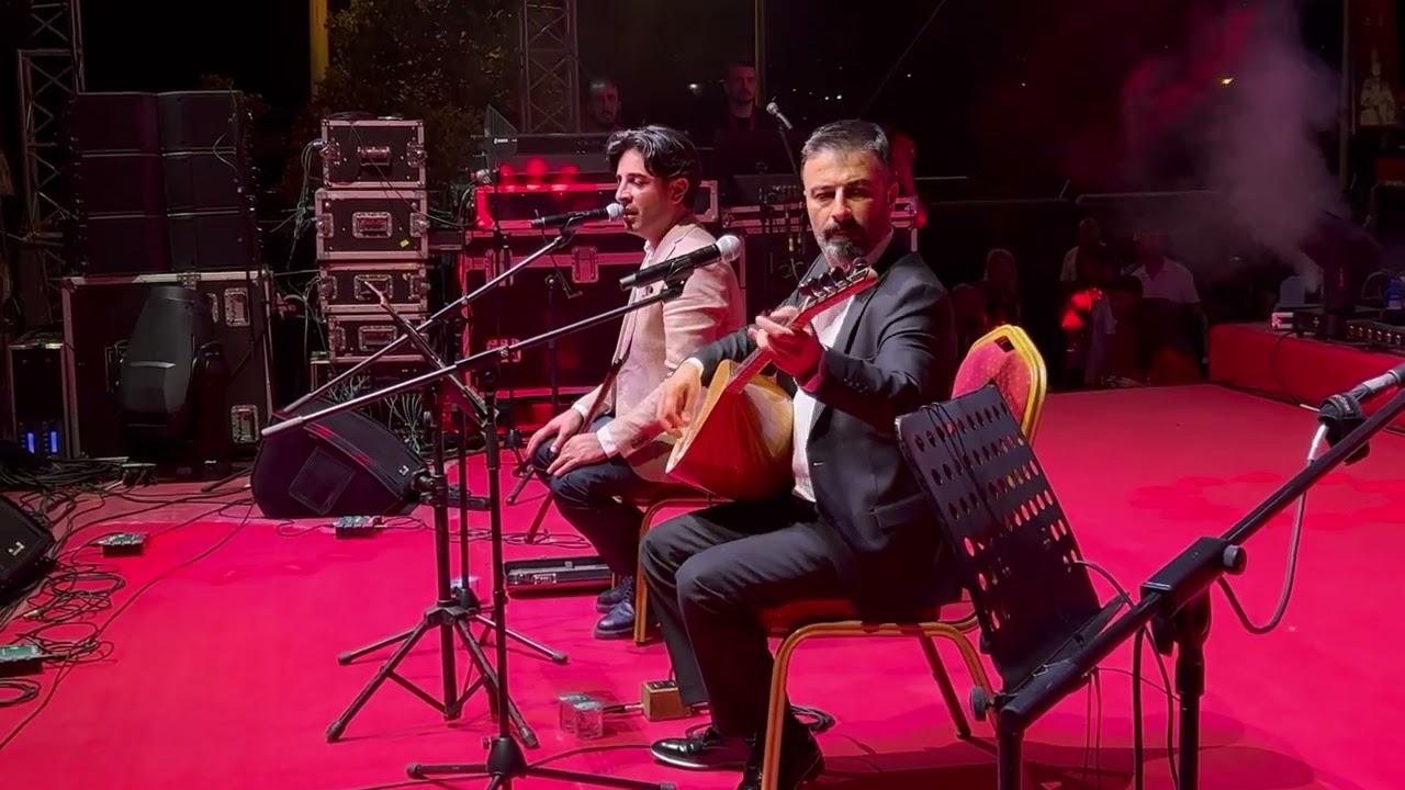 Mustafa Eke & Müslüm Eke - Hacıbektaş