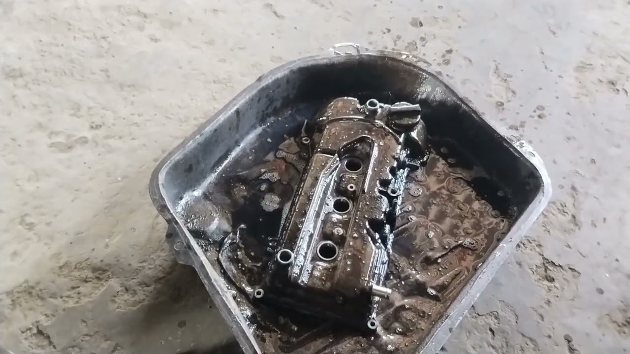 engine ko clean 🫧 karen🧑‍🔧
