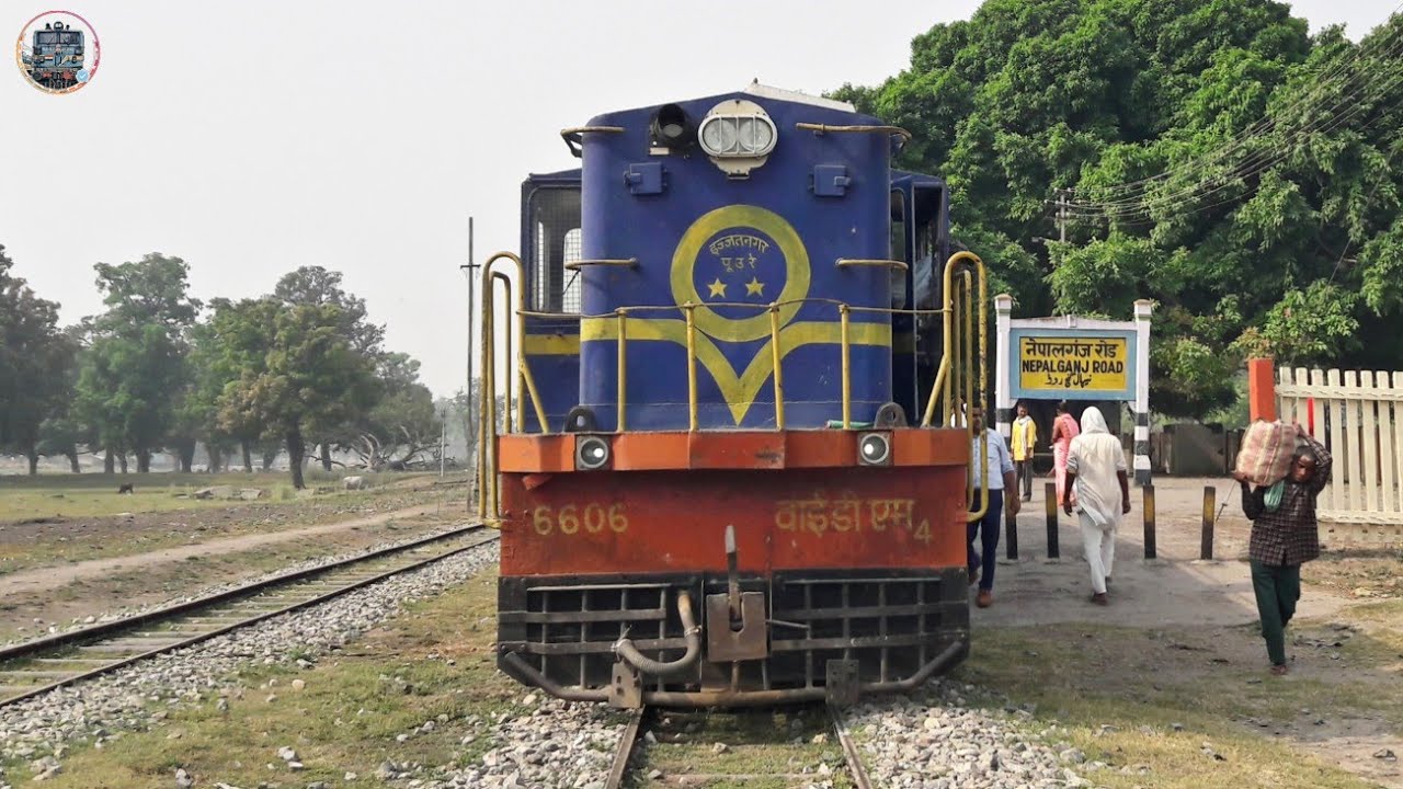 Bahraich To Nepalganj Road Train Journey in a Metre Gauge Train | April 3,2022 #indianrailways