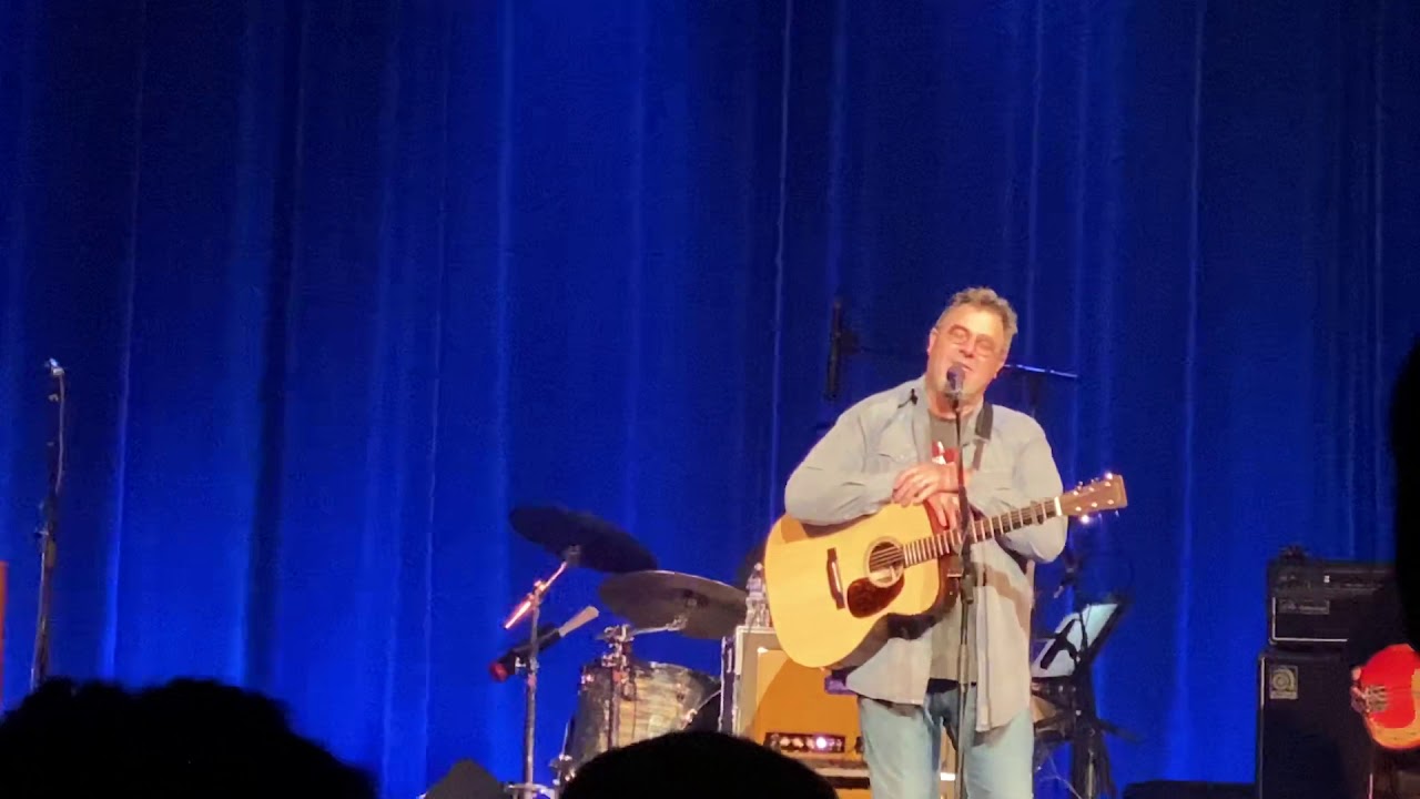 Vince Gill story about writing Letter to my Mama
