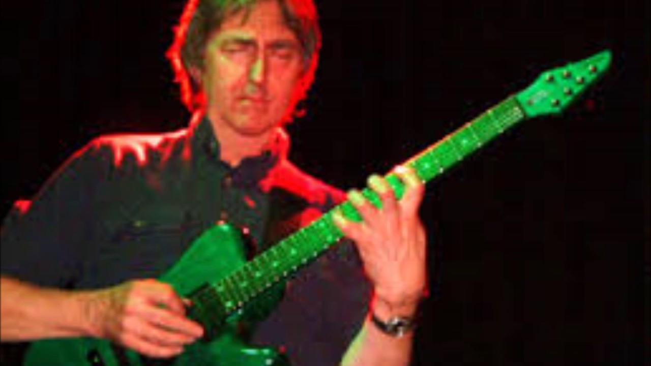 Allan Holdsworth - Vinnie Colaiuta Drum Solo & Non Brewed Condiment  1989