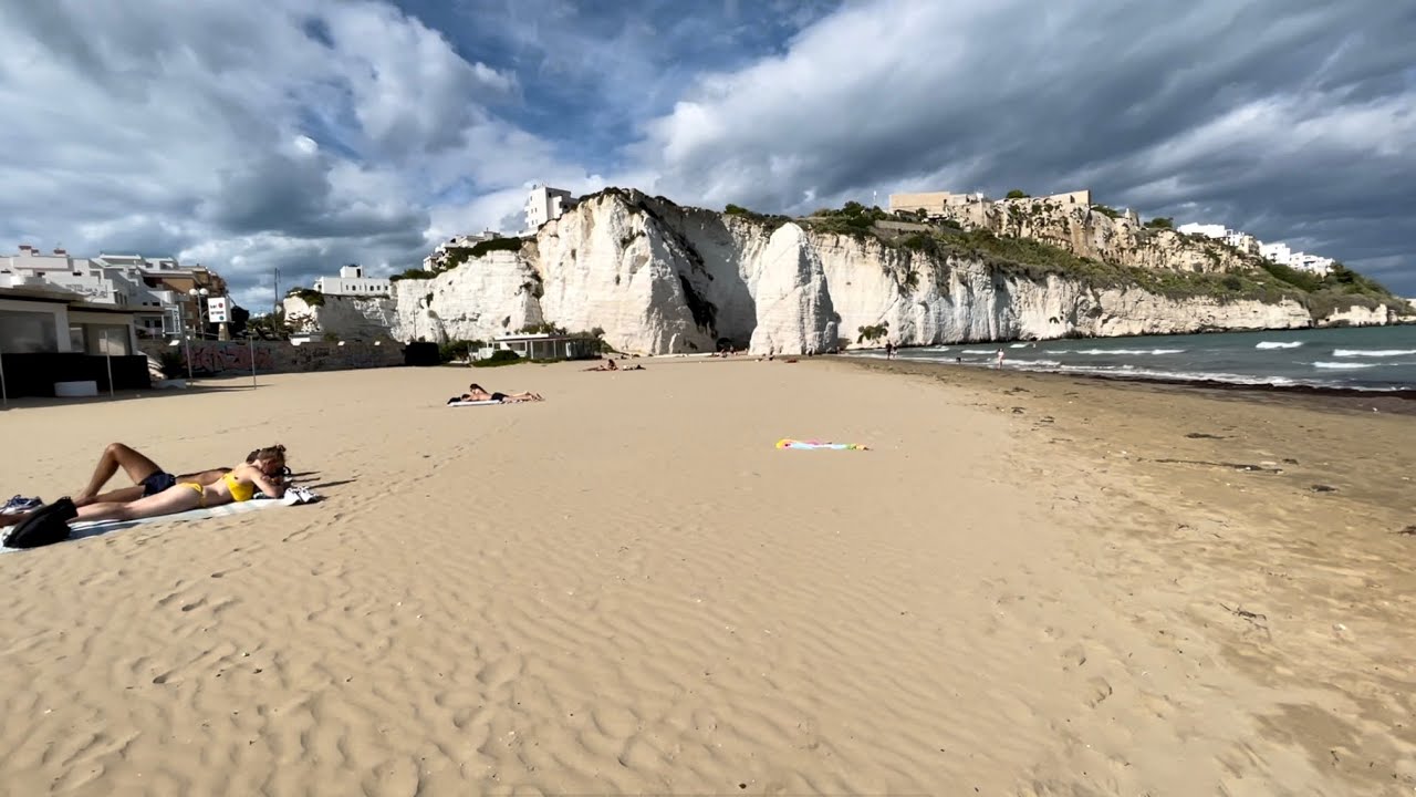 Spiaggia di Castello - Amazing Beach in Vieste - Italy