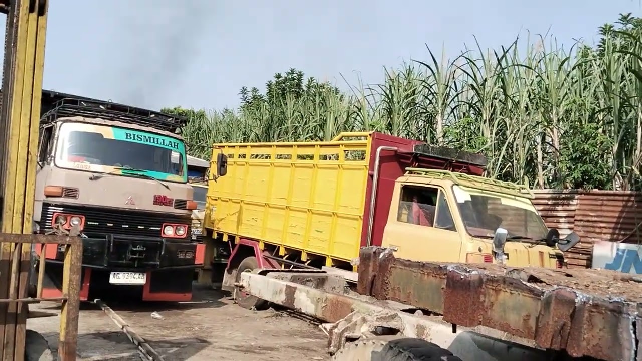Di sini tempatnya rebil fuso gandeng . Nap peleg klaker molen ban luar dalam.