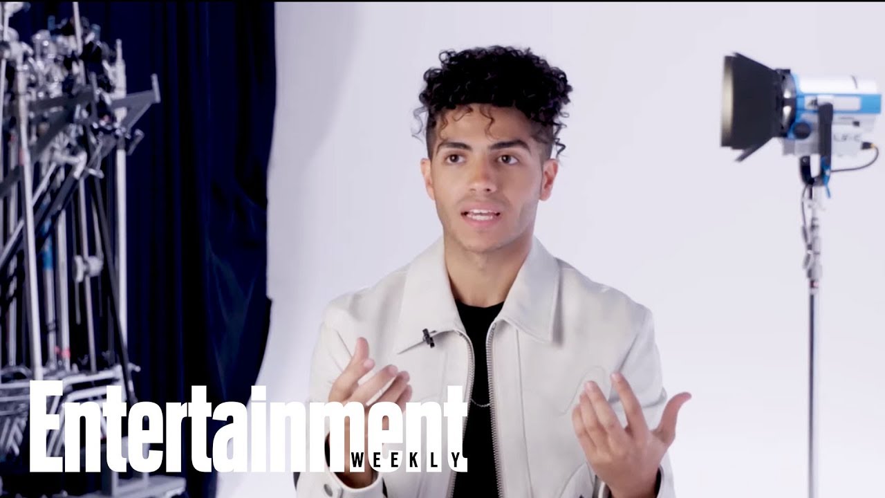 Mena Massoud Guesses Which Vegan Meal His 'Aladdin' Cast Members Would Eat | Entertainment Weekly
