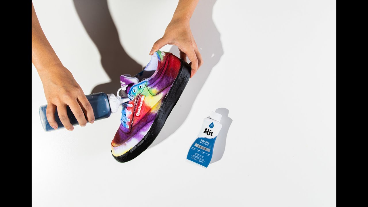 How to Tie-Dye a Shoe